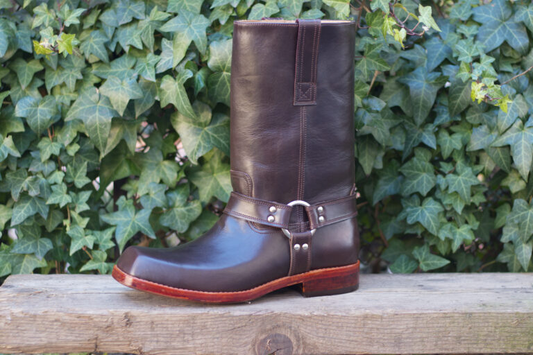 Biker boots
